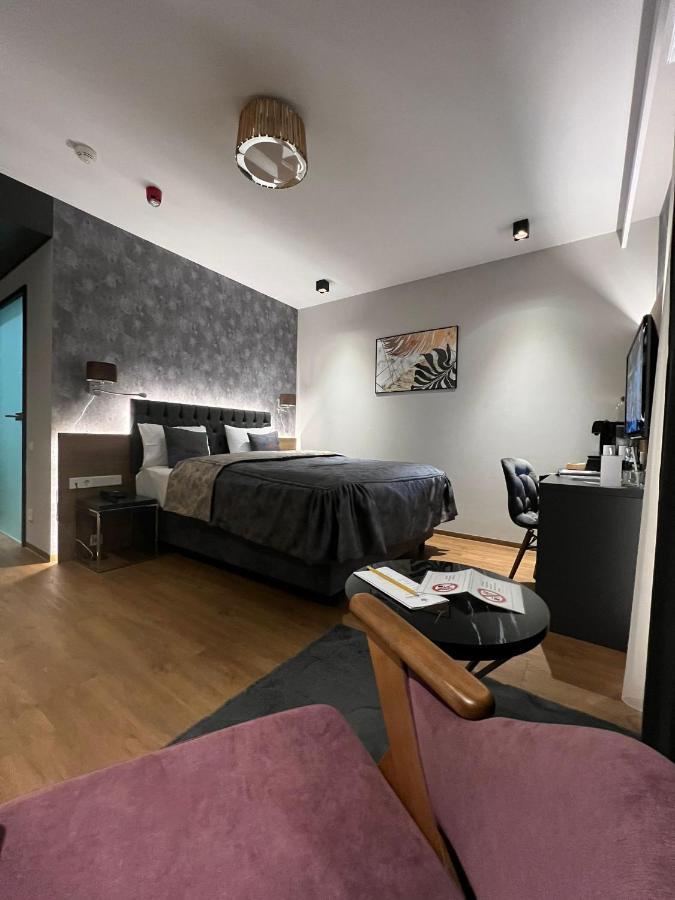 קרלסרוהה Design Hotel Winterrot מראה חיצוני תמונה