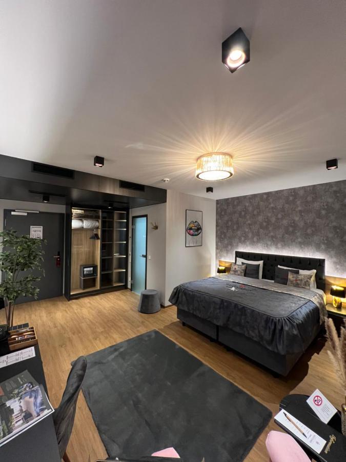 קרלסרוהה Design Hotel Winterrot מראה חיצוני תמונה